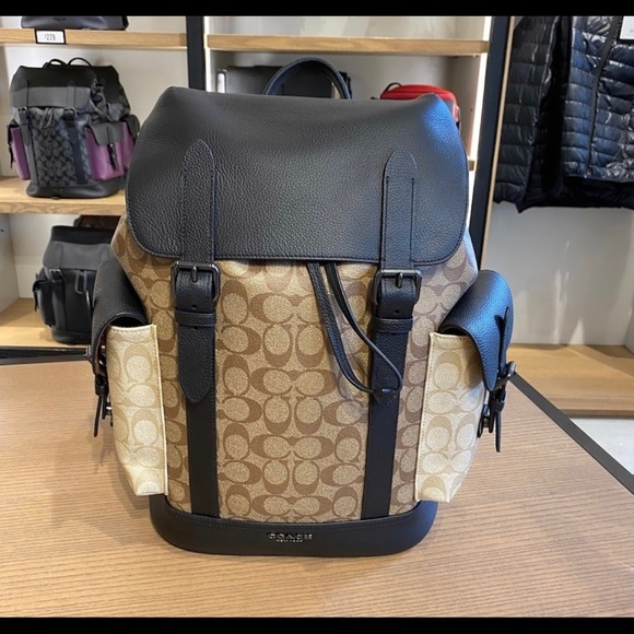 Coach Hudson Backpack In Blocked Signature Canvas - Picture 2 of 7